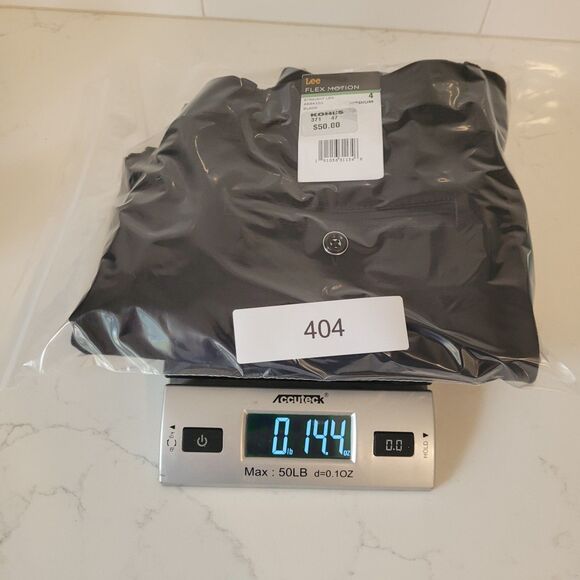 Lee Pants Womens 4 Medium Black Flex Motion Straight Leg Mid Rise Stretch NEW - Picture 16 of 16